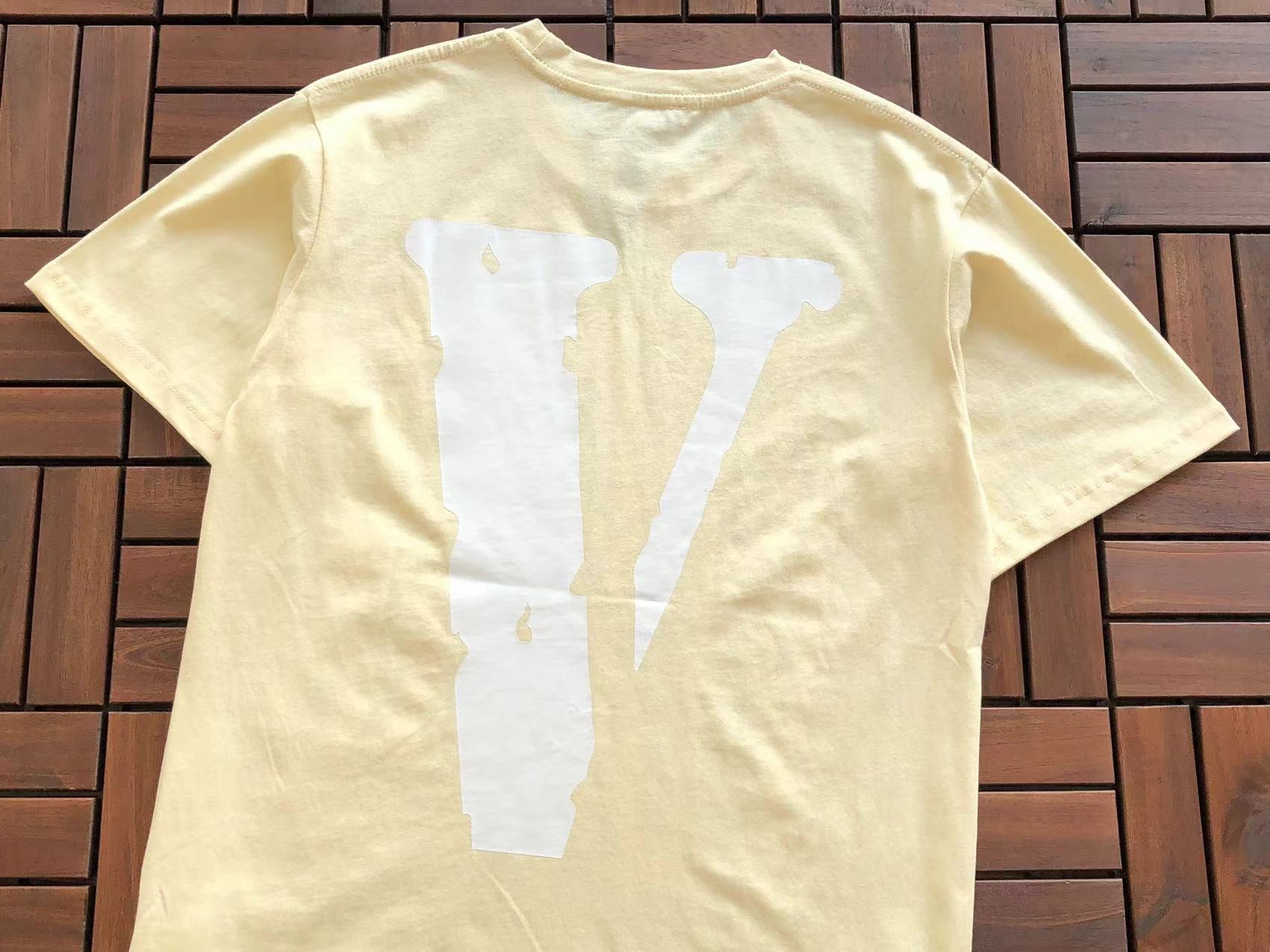 T-Shirt VLone