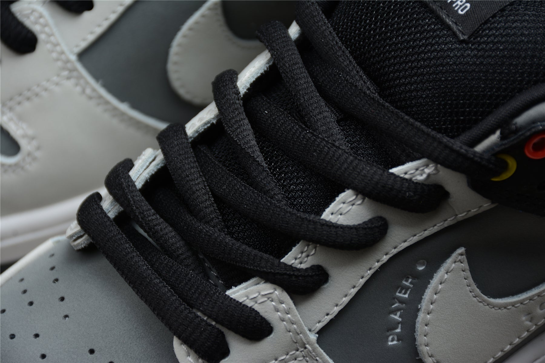 Nike Dunk SB VX1000