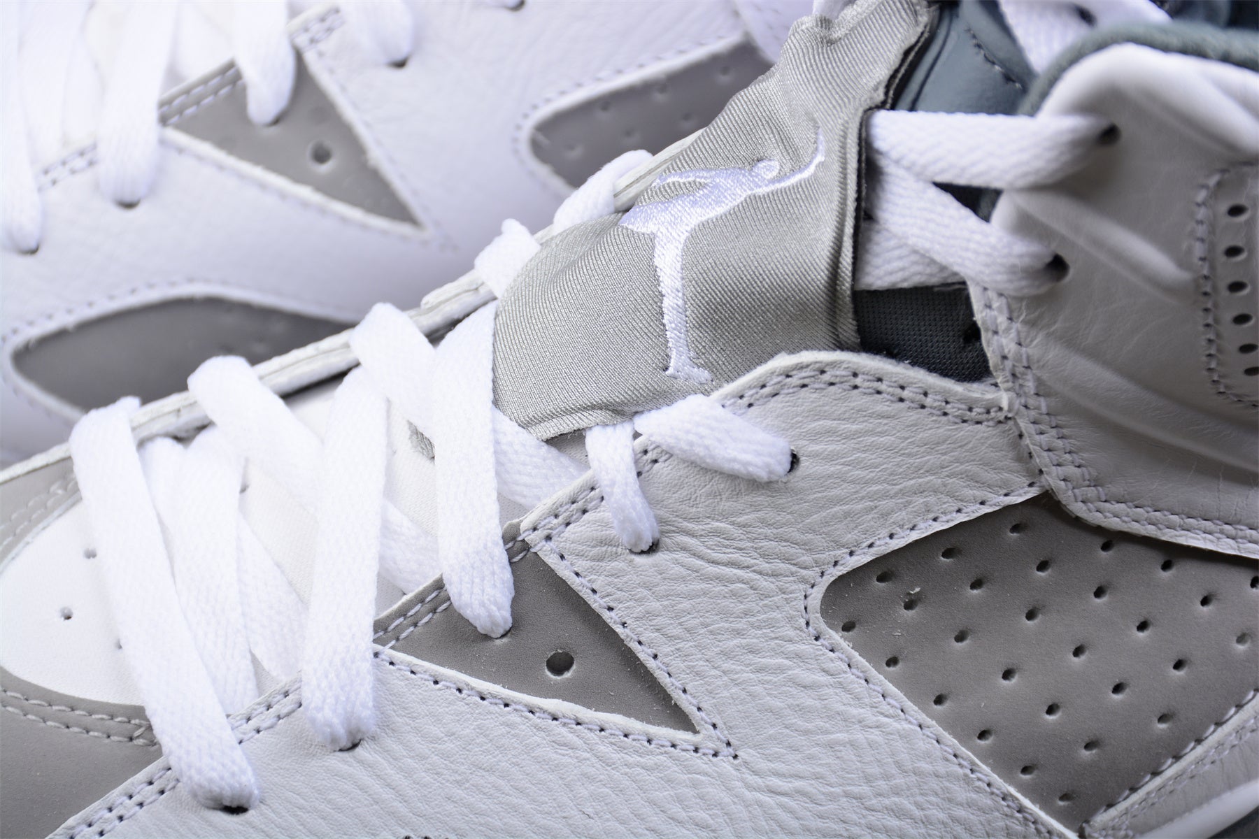 Jordan 6 Retro Cool Grey